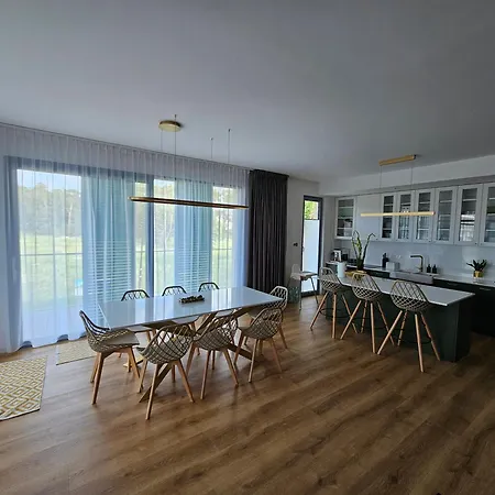 Vistahub Baltic